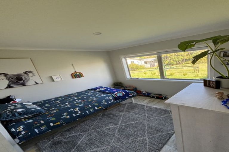 Photo of property in 48 Te Moana Road, Waikanae Beach, Waikanae, 5036