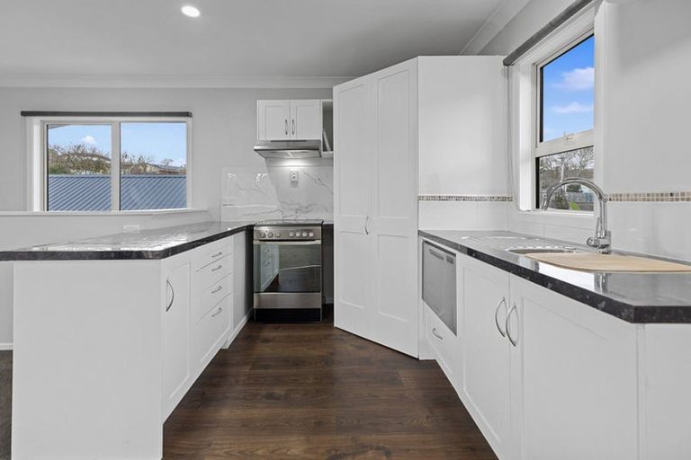 Photo of property in 77a Sherwood Street, Bellevue, Tauranga, 3110