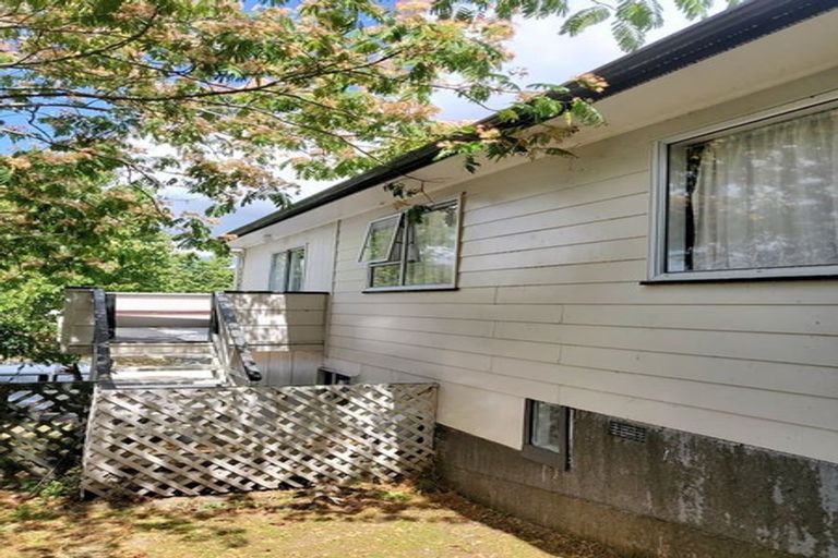 Photo of property in 25 Hartford Crescent, Totara Park, Upper Hutt, 5018