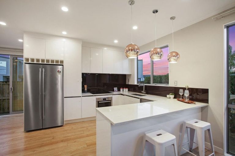 Photo of property in 36 Lockheed Street, Hobsonville, Auckland, 0618