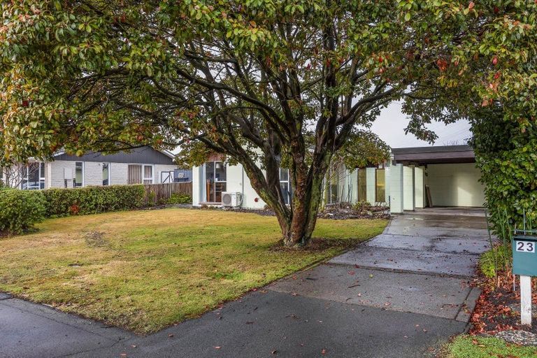 Photo of property in 23 Woodcote Avenue, Hornby, Christchurch, 8042