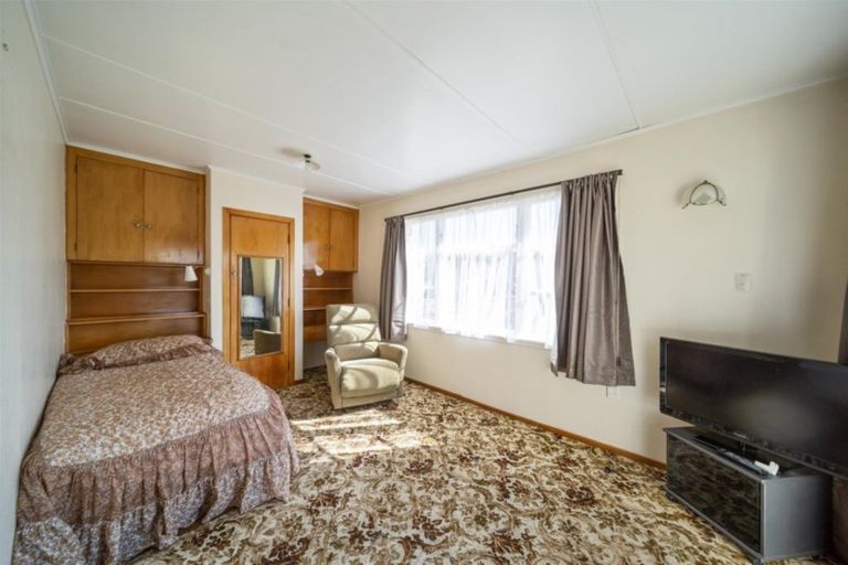 Photo of property in 156 Regan Street, Stratford, 4332