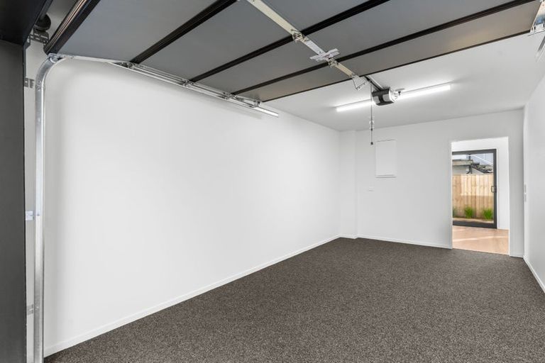 Photo of property in 2/28 Deloraine Street, Somerfield, Christchurch, 8024