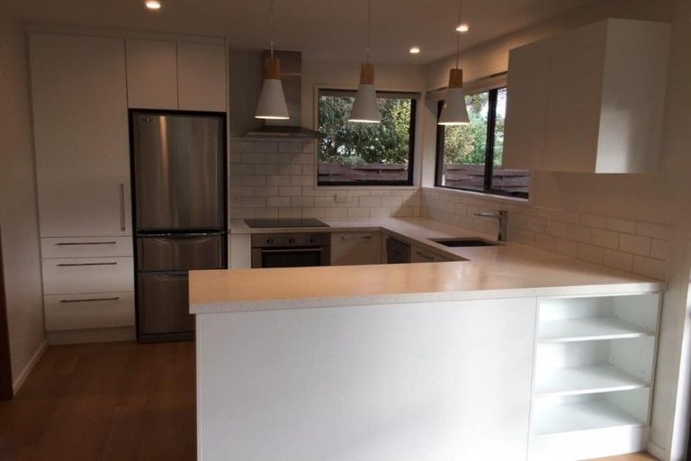 Photo of property in 137 Grahams Road, Burnside, Christchurch, 8053