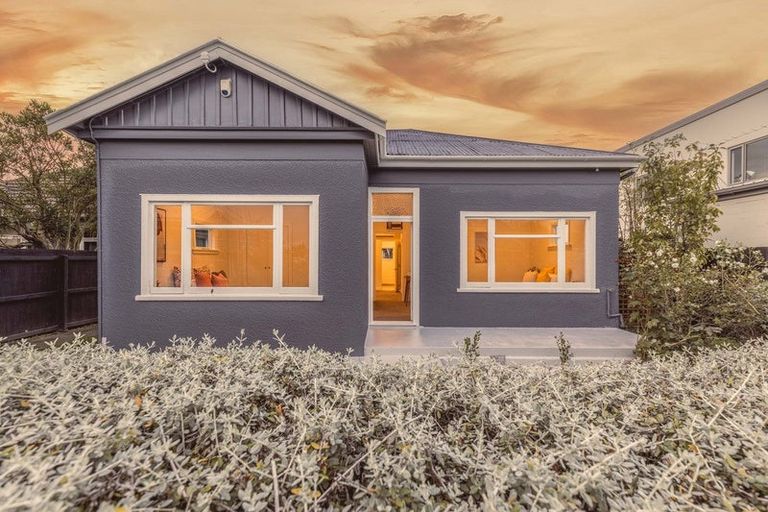 Photo of property in 31 Frederick Street, Waltham, Christchurch, 8011