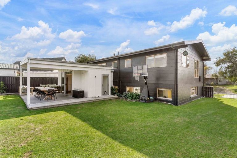 Photo of property in 105 Blane Place, Whangamata, 3620