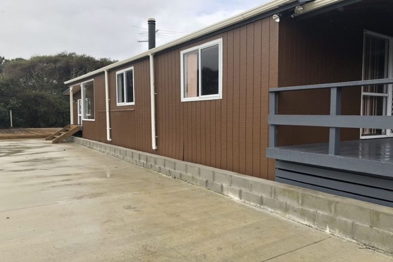 Photo of property in 1182 Waiuku Road, Waiuku, 2681