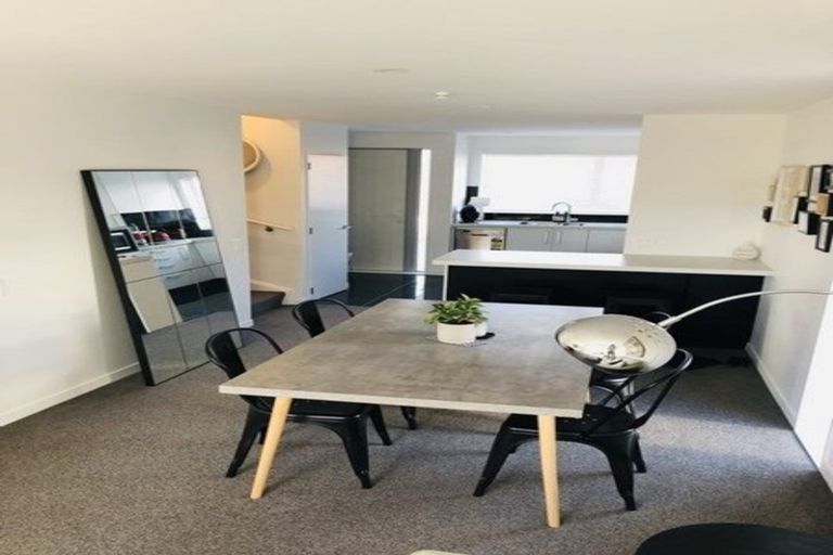 Photo of property in 10/36u Tacy Street, Kilbirnie, Wellington, 6022