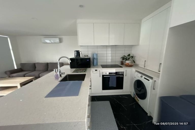 Photo of property in 3/764 Beach Road, Browns Bay, Auckland, 0630