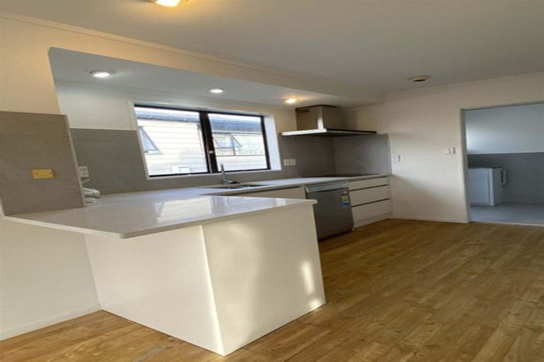 Photo of property in 19 Tane Street, New Lynn, Auckland, 0600