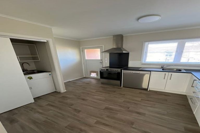 Photo of property in 1063a Fergusson Drive, Clouston Park, Upper Hutt, 5018