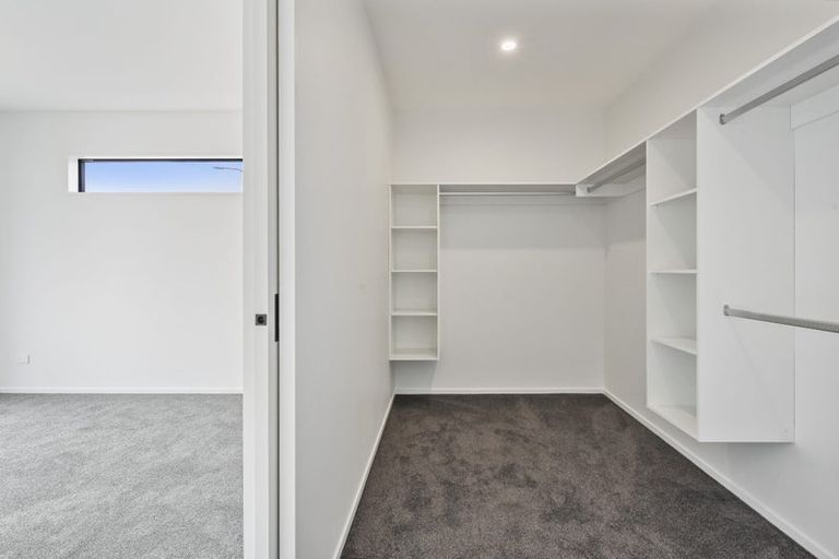 Photo of property in 16 Herridge Street, Woodend, 7691