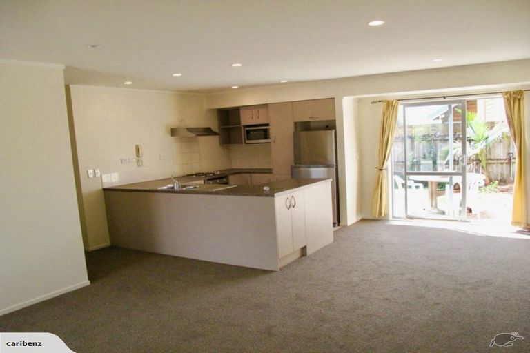 Photo of property in 2 Mayfair Close, Whitianga, 3510