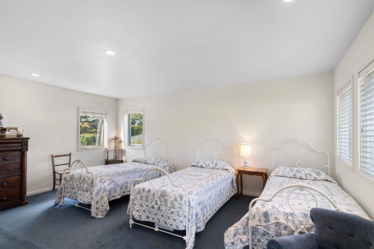 Photo of property in 29 Morrows Mead, Wanaka, 9305