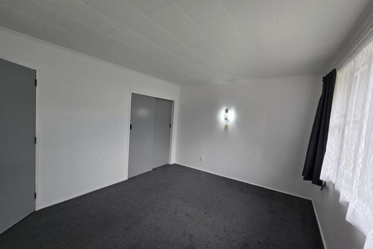 Photo of property in 51b Mana View Road, Paremata, Porirua, 5026