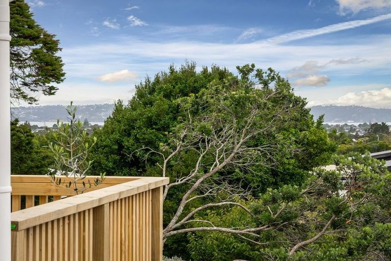 Photo of property in 46 Colwill Road, Massey, Auckland, 0614