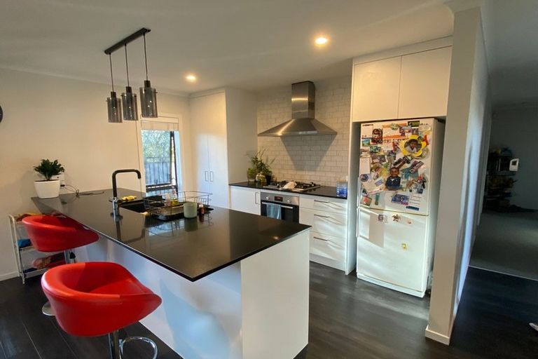 Photo of property in 27 Sapwood Crescent, Takanini, 2110