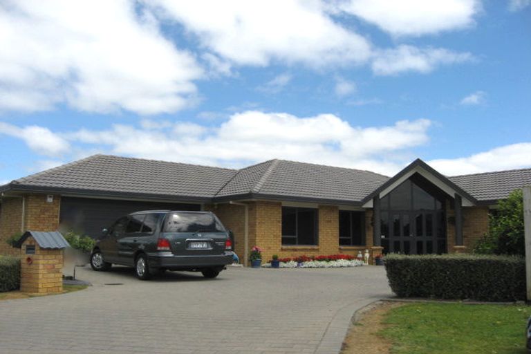 Photo of property in 37 Ridgeway Road, Pukekohe, 2120