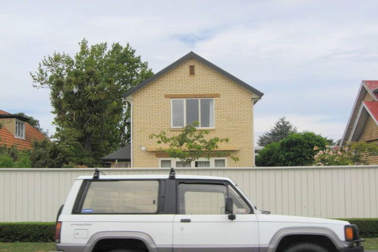 Photo of property in 82 Knowles Street, St Albans, Christchurch, 8052