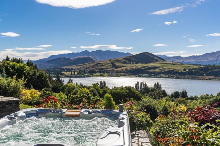 Photo of property in 56 Hayes View Lane, Lake Hayes, Queenstown, 9371