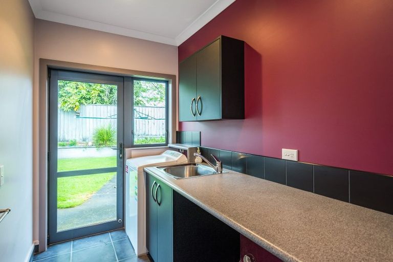 Photo of property in 5 Roseash Lane, Levin, 5510