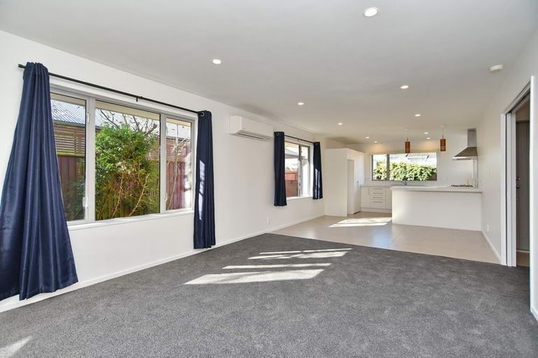 Photo of property in 679a Gloucester Street, Linwood, Christchurch, 8062