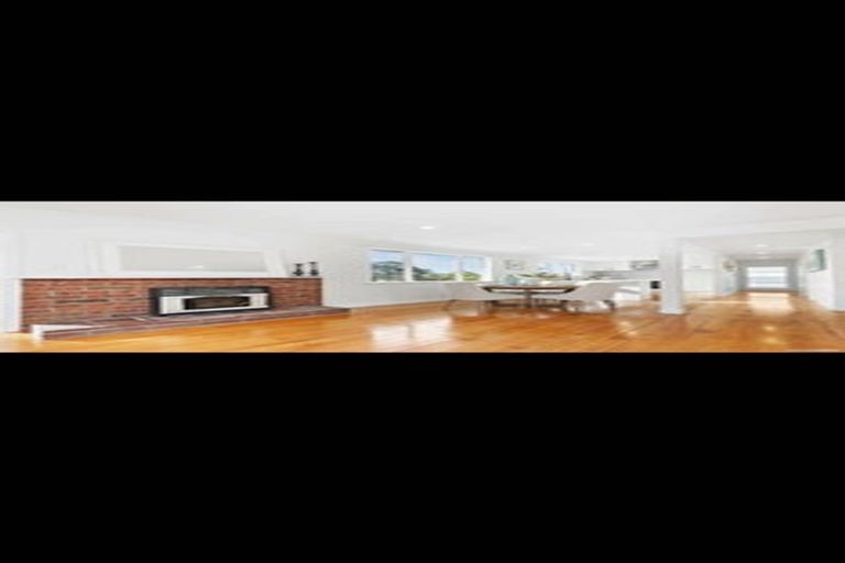 Photo of property in 2/49 Lancaster Road, Beach Haven, Auckland, 0626