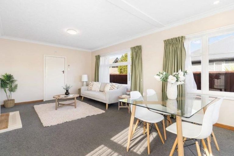 Photo of property in 1/216 Knowles Street, St Albans, Christchurch, 8052