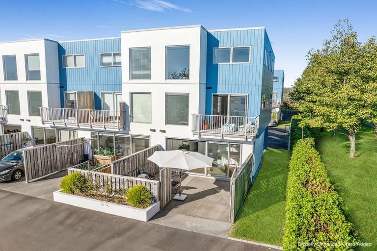 Photo of property in 32/31 Reynolds Place, Papamoa Beach, Papamoa, 3118
