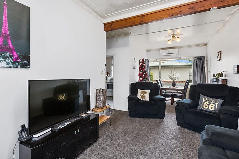 Photo of property in 183 Gordon Road, Mosgiel, 9024