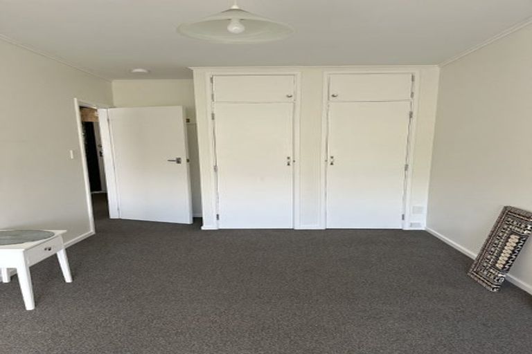 Photo of property in 3/18 Agra Crescent, Khandallah, Wellington, 6035