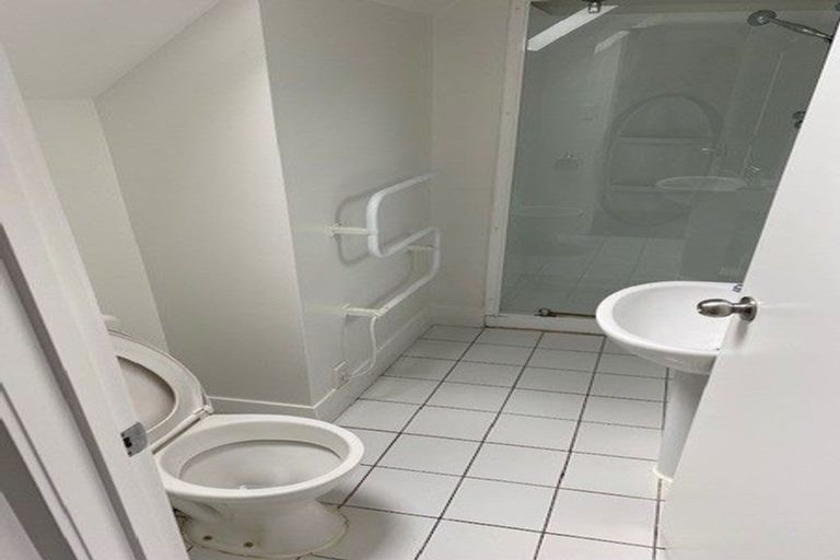 Photo of property in 228 Papanui Road, Merivale, Christchurch, 8014