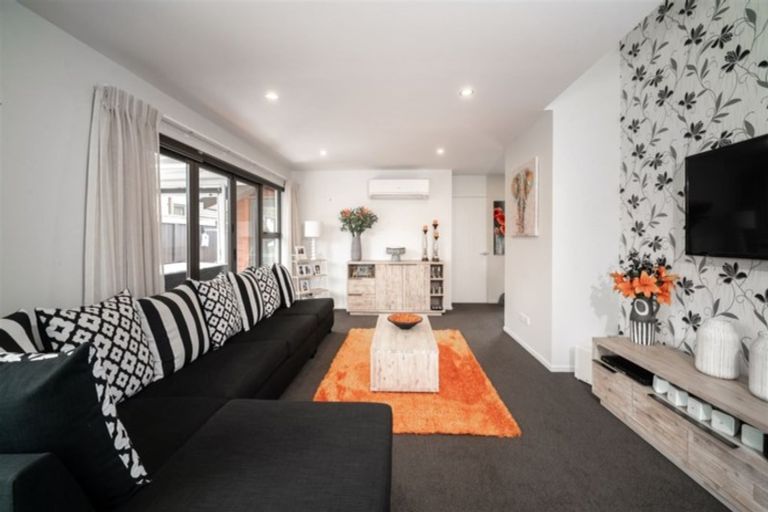 Photo of property in 21 Birchs Road, Prebbleton, 7604