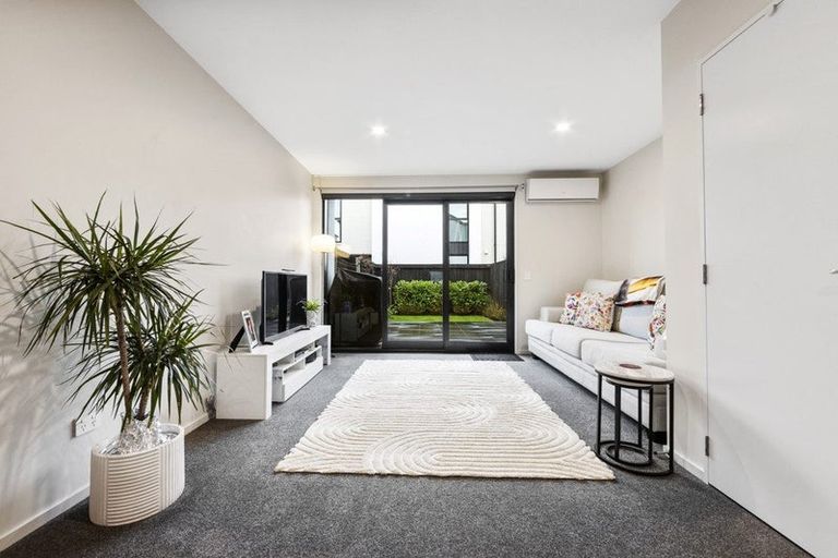 Photo of property in 4/27 Bartlett Street, Riccarton, Christchurch, 8011