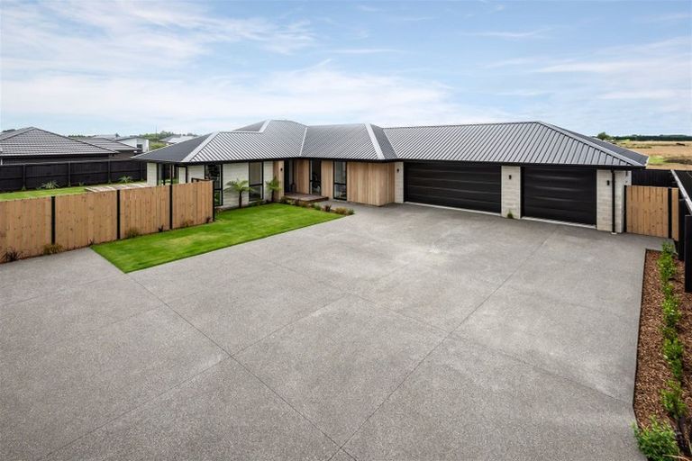 Photo of property in 10 Kestrel Street, Rolleston, 7615