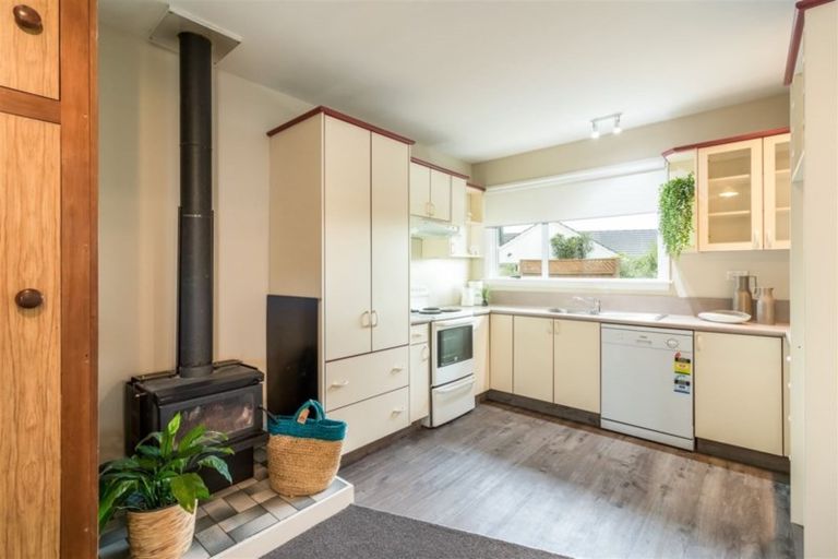 Photo of property in 9 Manuka Street, Mairehau, Christchurch, 8013