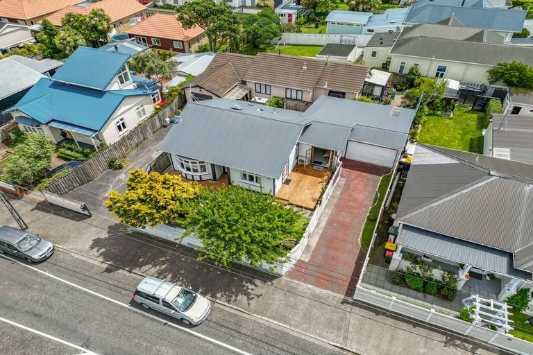 Photo of property in 53 William Street, Petone, Lower Hutt, 5012