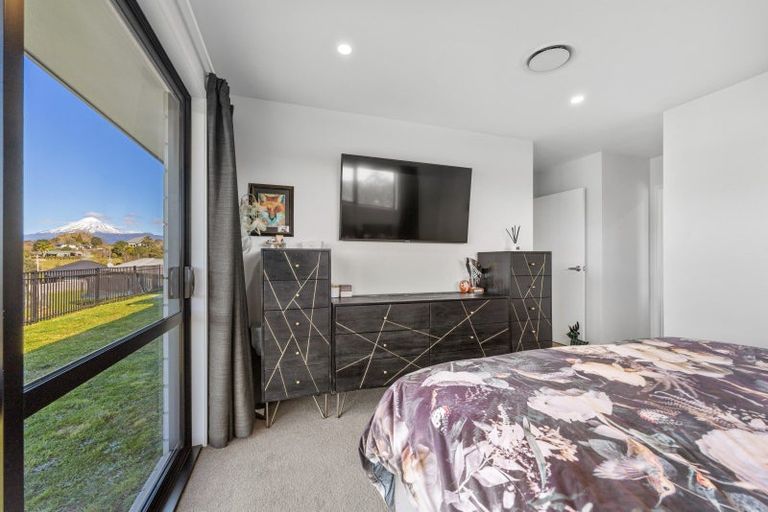 Photo of property in 10 Mangaotuku Lane, Whalers Gate, New Plymouth, 4310