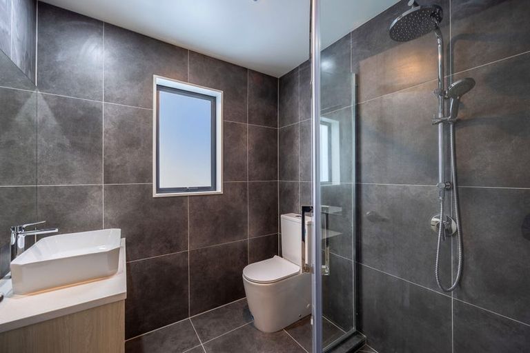 Photo of property in 49a Golf Road, Paraparaumu Beach, Paraparaumu, 5032