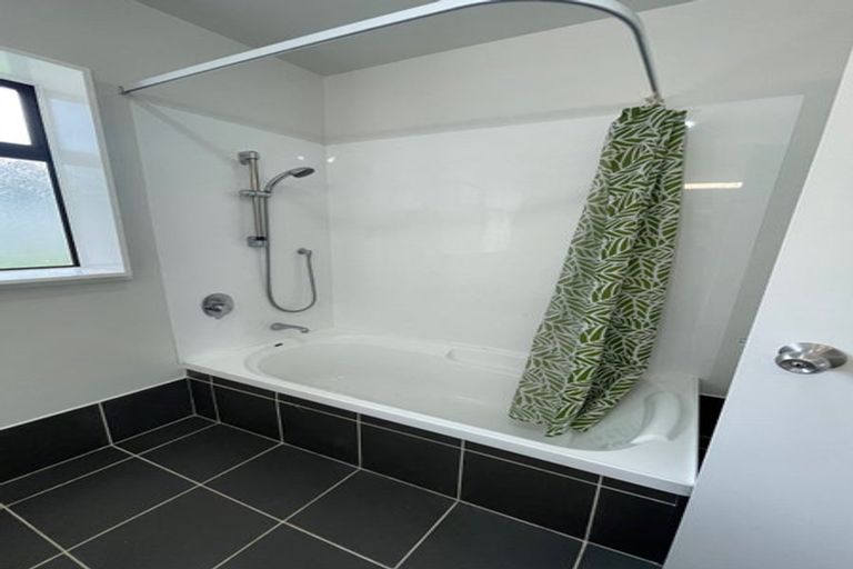 Photo of property in 23 Cockburn Street, Onerahi, Whangarei, 0110