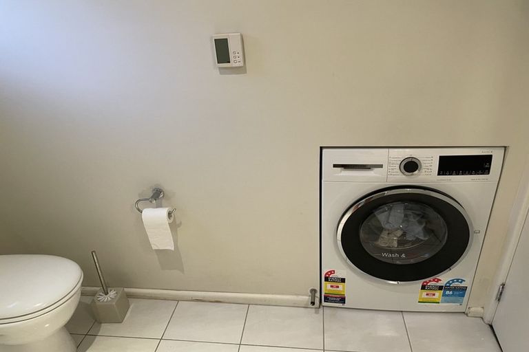 Photo of property in 37a Silverstream Road, Crofton Downs, Wellington, 6035