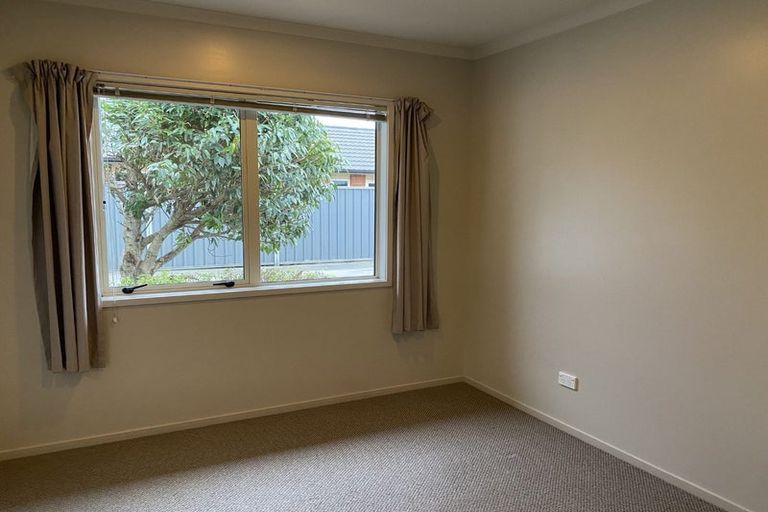 Photo of property in 38 Mcnaughton Place, Onekawa, Napier, 4110