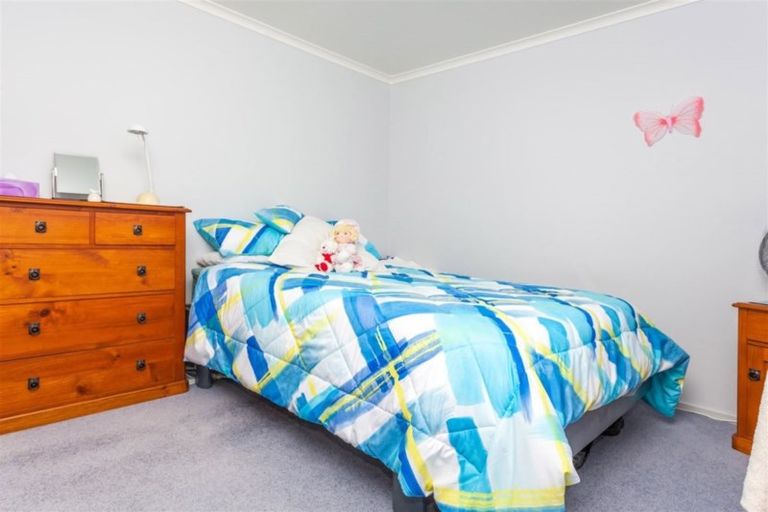 Photo of property in 220b Ocean Road, Whangamata, 3620