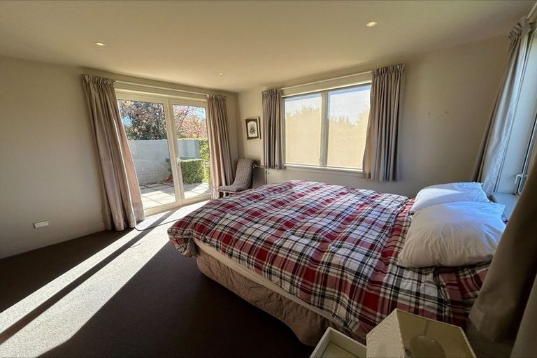 Photo of property in 11 Kelliher Drive, Wanaka, 9305