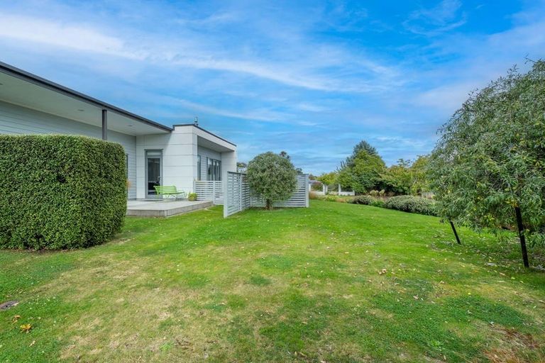 Photo of property in 1 Heathfield Drive, Mosgiel, 9024