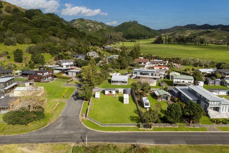 Photo of property in 2 Matapaua Bay Road, Opito Bay, Whitianga, 3592