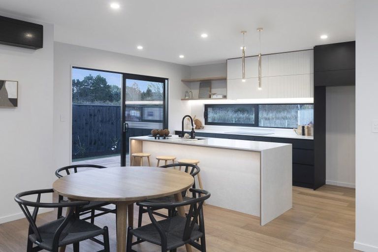 Photo of property in 15 Meadow Stream Drive, Casebrook, Christchurch, 8051