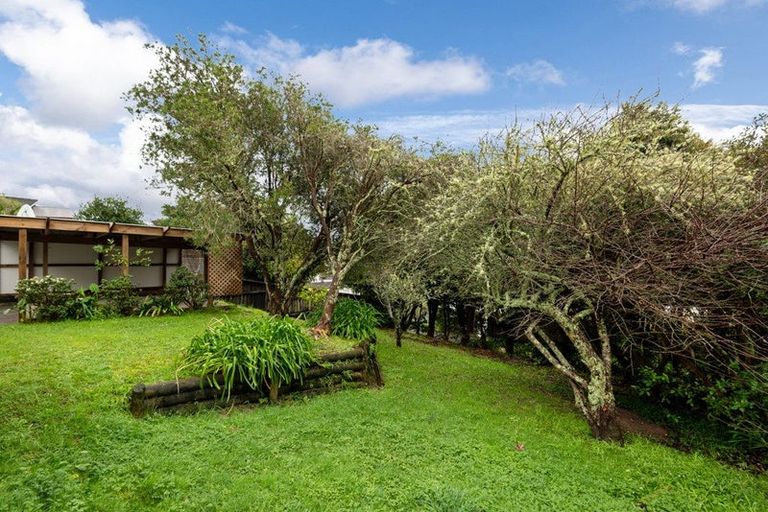 Photo of property in 8 Hague Place, Birkenhead, Auckland, 0626