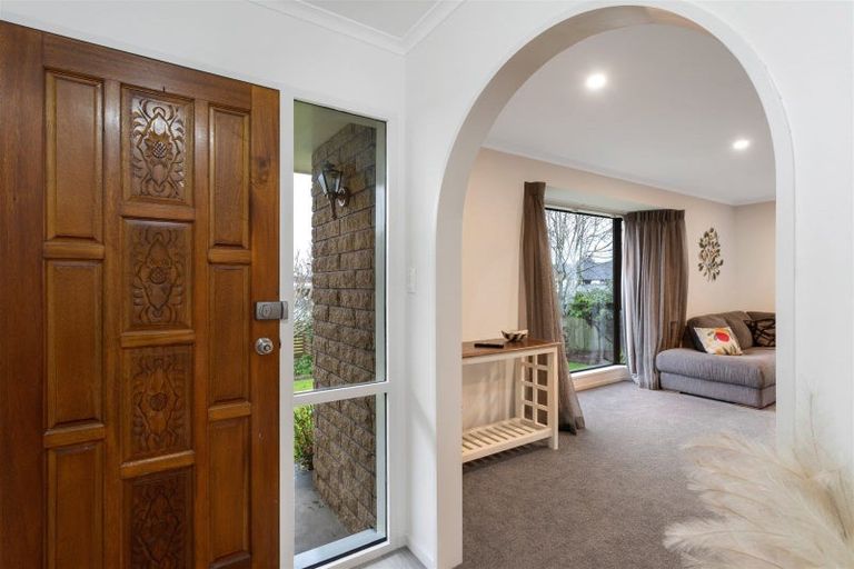 Photo of property in 132 Hagart-alexander Drive, Mosgiel, 9024