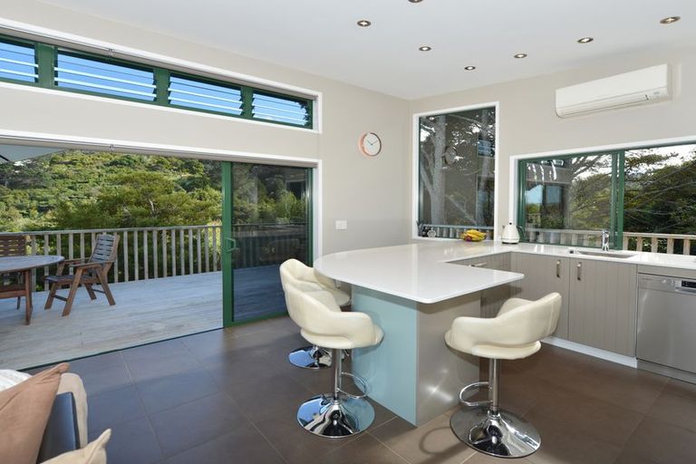 Photo of property in 28 Scott Avenue, Otaki Beach, Otaki, 5512